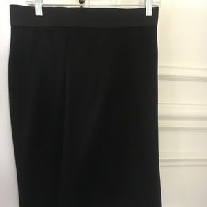 Beautiful stretch Donna Karan Midi Skirt